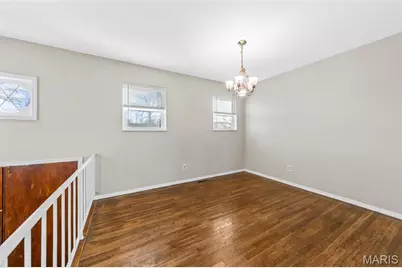 2265 Briarcrest Drive, Saint Louis, MO 63033 - Photo 10