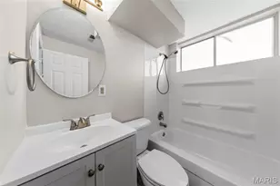 2265 Briarcrest Dr, Saint Louis, MO 63033 - Photo 28