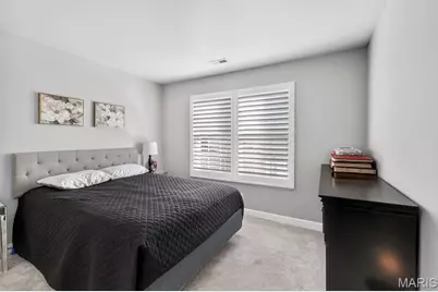 10956 Village Grove Drive #I, Saint Louis, MO 63123 - Photo 16