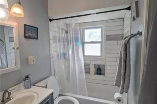 7500 Leadale Dr, Saint Louis, MO 63121 - Photo 6
