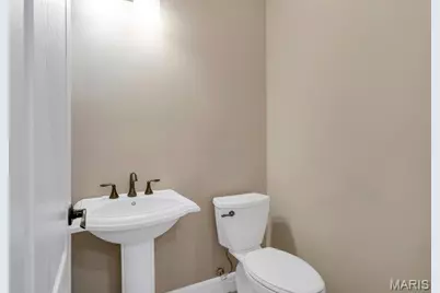 623 Castle Ridge Drive, Wentzville, MO 63385 - Photo 22