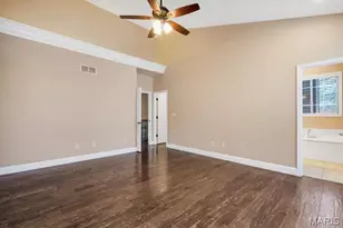 623 Castle Ridge Dr, Wentzville, MO 63385 - Photo 36