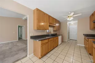 899 Du Pre Ct, Saint Peters, MO 63376 - Photo 14