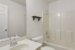 899 Du Pre Ct, Saint Peters, MO 63376 - Photo 6