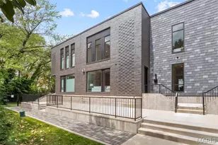 215 N Sarah St, Saint Louis, MO 63108 - Photo 2