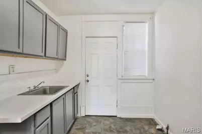 4981 Rosalie Street, Saint Louis, MO 63115 - Photo 6