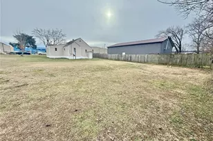 102 8th St, Park Hills, MO 63601 - Photo 8