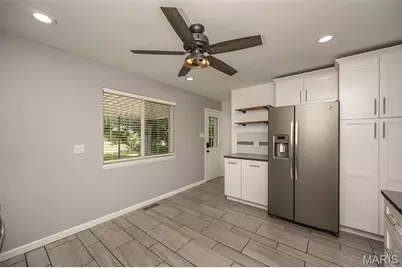 3060 Postport Lane, Maryland Heights, MO 63043 - Photo 12