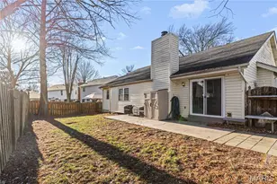 1316 Westbrooke Terrace Dr, Ballwin, MO 63021 - Photo 8