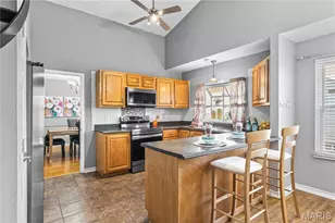 1316 Westbrooke Terrace Dr, Ballwin, MO 63021 - Photo 4