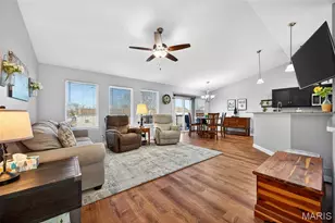 523 Falcons Flight, Wright City, MO 63390 - Photo 10