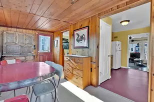 6931 Greenholly Dr, Affton, MO 63123 - Photo 16