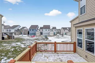 23 Country Heights Ct, Lake Saint Louis, MO 63367 - Photo 34