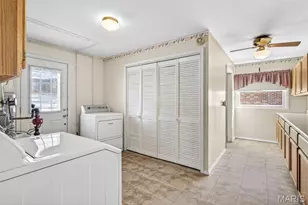 9149 Garber Rd, Saint Louis, MO 63126 - Photo 32