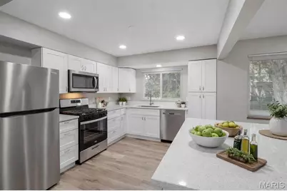 7 Flamingo Drive, Hazelwood, MO 63042 - Photo 12