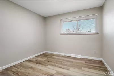 7 Flamingo Drive, Hazelwood, MO 63042 - Photo 18