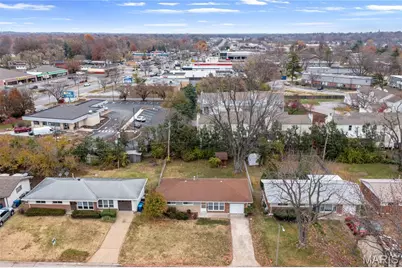 7 Flamingo Drive, Hazelwood, MO 63042 - Photo 6