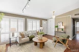 1001 Coffey Ct, Saint Louis, MO 63126 - Photo 4