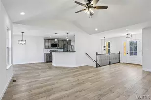 513 Hamilton Dr, De Soto, MO 63020 - Photo 10