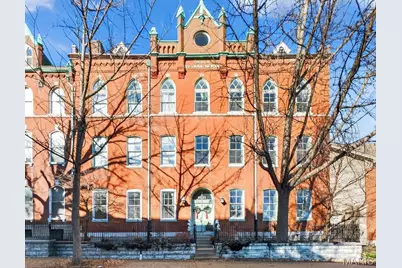 1621 S 11th Street #D, Saint Louis, MO 63104 - Photo 2