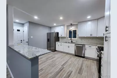 5211 Hunning Road, High Ridge, MO 63049 - Photo 10