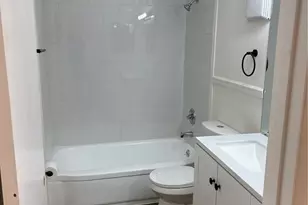 8787 Sieloff Dr, Hazelwood, MO 63042 - Photo 6