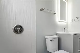 7331 Wayne Ave, University City, MO 63130 - Photo 10