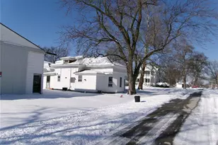 1106 W Centennial, Bowling Green, MO 63334 - Photo 1