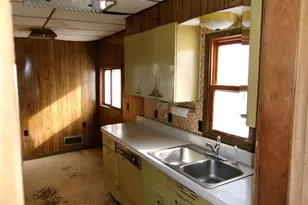 1106 W Centennial, Bowling Green, MO 63334 - Photo 12