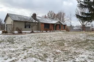 1945 Old Gray Summit Rd, Pacific, MO 63069 - Photo 1