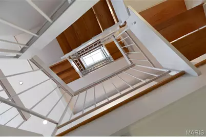 112 W Pine Place, Saint Louis, MO 63108 - Photo 28