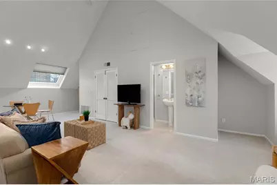 112 W Pine Place, Saint Louis, MO 63108 - Photo 22