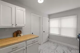 8835 Kathlyn Dr, Berkeley, MO 63134 - Photo 24