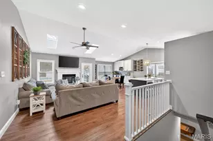 288 Alexandria Dr, Saint Charles, MO 63304 - Photo 4