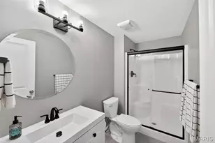 288 Alexandria Dr, Saint Charles, MO 63304 - Photo 34