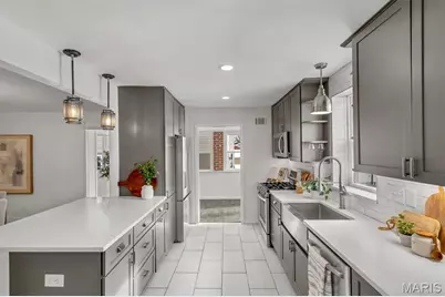 326 W Rose Hill Avenue, Kirkwood, MO 63122 - Photo 20