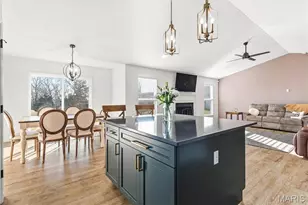 17513 Wyman Ridge Dr, Eureka, MO 63025 - Photo 10