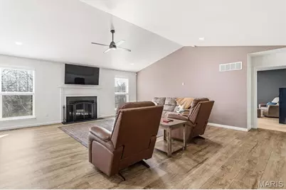 17513 Wyman Ridge Drive, Eureka, MO 63025 - Photo 8