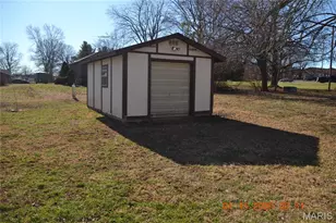 104 Hawthorne Dr, Farmington, MO 63640 - Photo 8