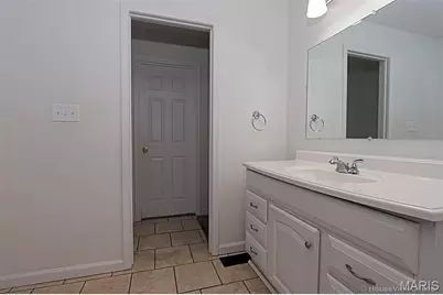 403 N Washington Street, Desloge, MO 63601 - Photo 30