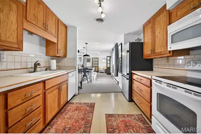 6808 River Bend Drive, Eureka, MO 63025 - Photo 14