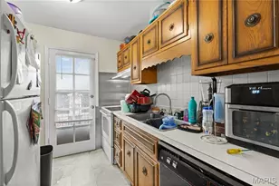 444 Chapel Ridge Dr, Hazelwood, MO 63042 - Photo 14