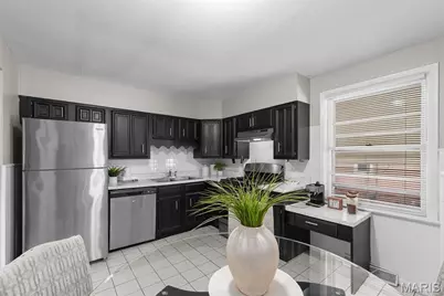 610 Superior Drive, Ferguson, MO 63135 - Photo 8