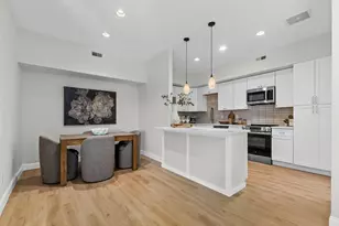 526 Sarah Ln, Creve Coeur, MO 63141 - Photo 6