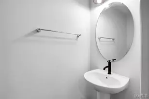 316 Fall Harvest Parkway, O'Fallon, MO 63385 - Photo 2