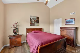 2490 Lampong Dr, Saint Louis, MO 63125 - Photo 24