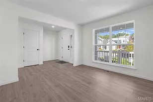 242 Noser Dr, Florissant, MO 63031 - Photo 4