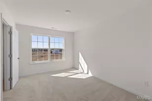 414 Winding Bluffs Ct, Fenton, MO 63026 - Photo 8