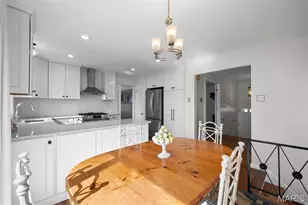 11960 Randy Dr, Creve Coeur, MO 63141 - Photo 16