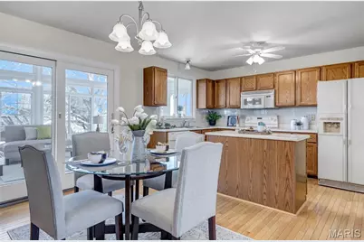 2922 Diekamp Farm Trail, Saint Charles, MO 63303 - Photo 6